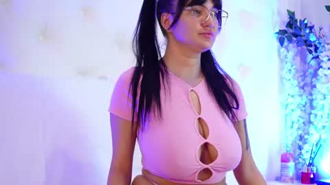 your_bustygirl online show from June 30, 7:26 pm