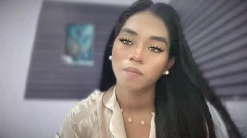 Snapshot of your_goddess_ayesha chatting on June 6, 2:49 am your_goddess_ayesha online show from June 6, 2:49 am