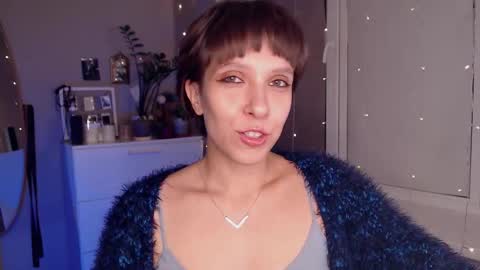 Alex and Kris long hair online show from September 28, 9:09 pm