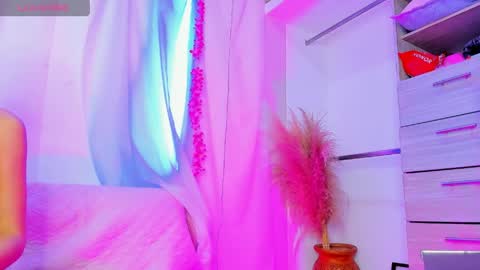 your lily69 online show from June 9, 3:07 am
