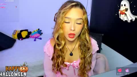 your_little_ online show from October 31, 11:00 am