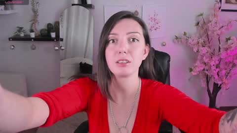 Snapshot of your_little_mom chatting on December 22, 12:05 pm Viky online show from December 22, 12:05 pm