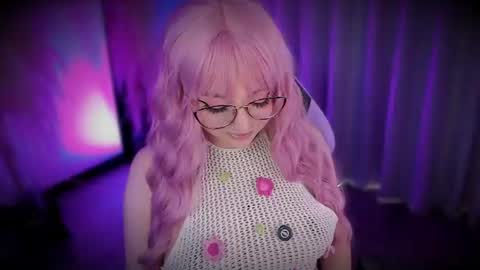 Cami independent model online show from June 29, 3:34 pm