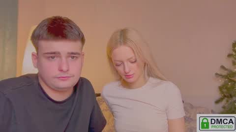 your_molly_mark online show from January 13, 12:10 pm