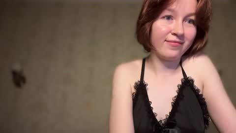 Snapshot of your_moonlight_ chatting on May 7, 3:17 pm Mia online show from May 7, 3:17 pm