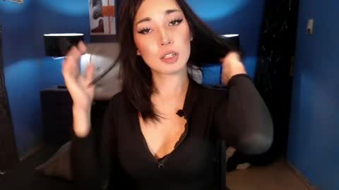 Snapshot of your_naughty_cumslut69 chatting on April 4, 1:30 pm your_naughty_cumslut69 online show from April 4, 1:30 pm