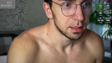 Your new boyfriend17 online show from March 4, 8:13 am