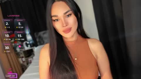 Snapshot of your_other_halfxx chatting on August 10, 1:53 am Miss Larah online show from August 10, 1:53 am