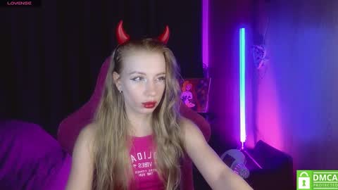 Snapshot of your_psychologist chatting on February 13, 11:47 pm Alice online show from February 13, 11:47 pm
