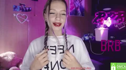 Alice  online show from October 3, 1:13 am