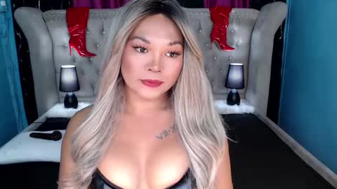 Casie online show from March 3, 2:36 am