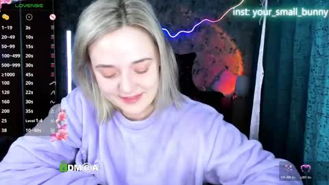 Molly online show from May 17, 2:09 am