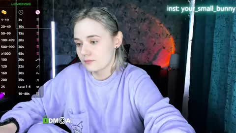 Molly online show from May 19, 2:07 am