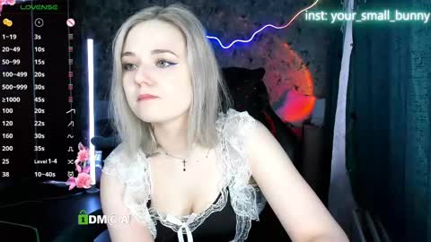 Molly online show from May 24, 2:05 am
