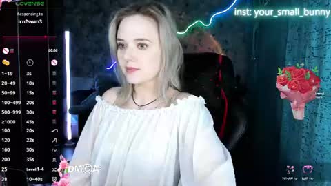 Molly online show from July 20, 2:04 am