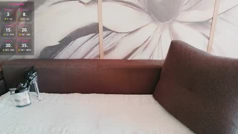 your_sweet_lesley online show from June 16, 11:35 am