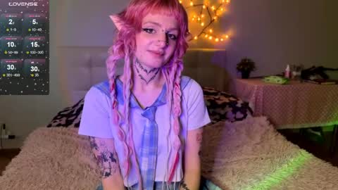 Anya online show from June 4, 7:09 pm