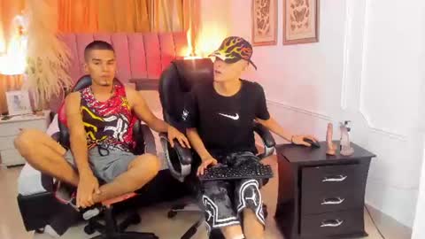Angel online show from July 30, 8:41 pm