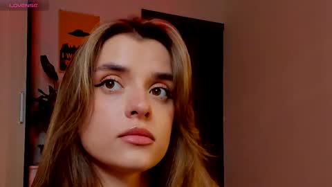 Anikka online show from October 11, 8:18 pm