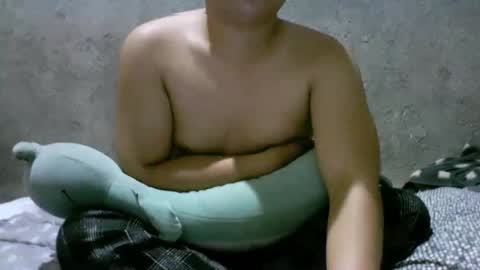 yourasian_lover29 online show from February 21, 3:13 pm