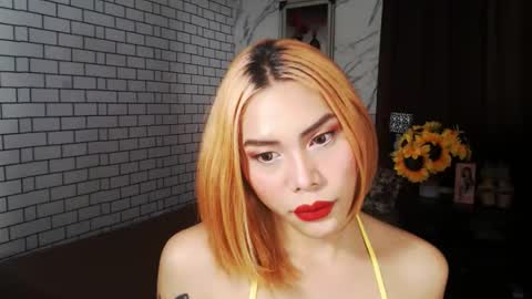 LEXI online show from October 5, 1:37 am