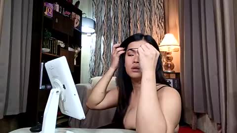 pattyvdp online show from April 27, 9:46 pm