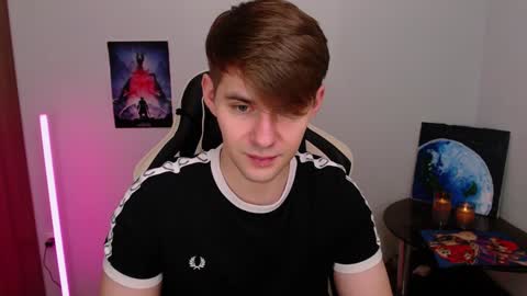 Snapshot of yourbilly chatting on December 8, 1:02 am Billy online show from December 8, 1:02 am