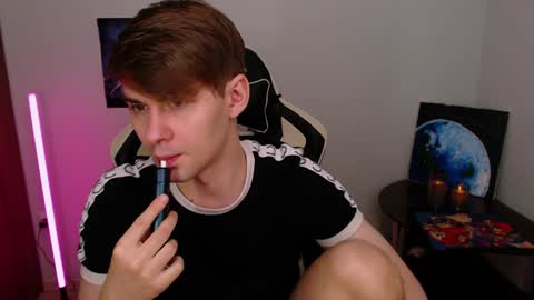 Snapshot of yourbilly chatting on December 8, 4:04 am Billy online show from December 8, 4:04 am