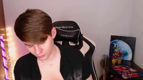 Snapshot of yourbilly chatting on January 6, 1:20 am Billy online show from January 6, 1:20 am