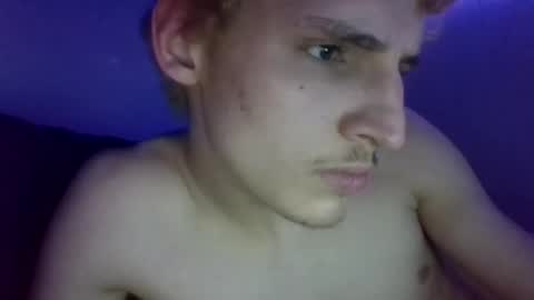 yourbitch1762 online show from February 17, 3:25 am