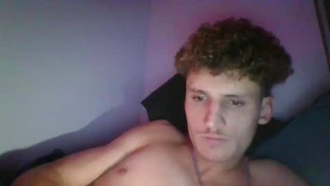 yourbitch1762 online show from September 20, 4:13 am