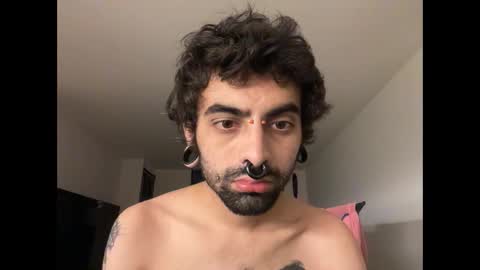 Snapshot of yourboo25 chatting on September 27, 2:49 am yourboo25 online show from September 27, 2:49 am