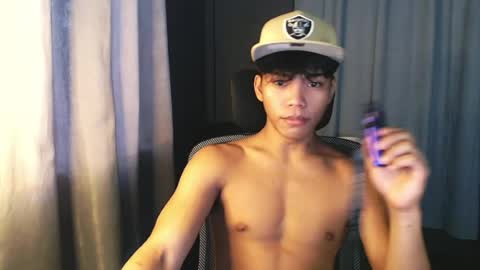 rainy online show from July 19, 10:46 pm