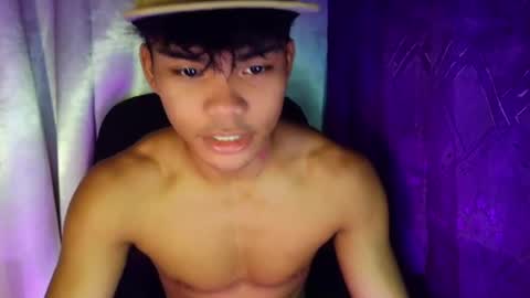 rainy online show from July 20, 8:44 pm