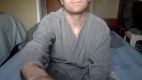 boytoy online show from December 18, 2:28 pm