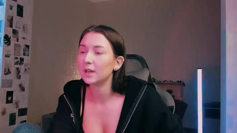 Alia online show from November 4, 10:03 am