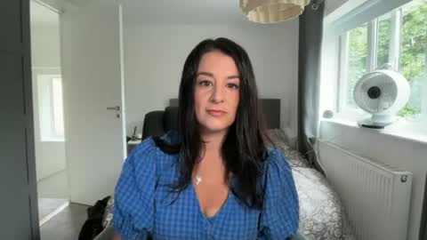 Cassie online show from July 30, 8:35 am