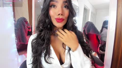 Selena online show from December 29, 4:48 am