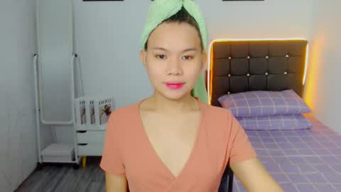 Snapshot of yourcuteprincess_ chatting on June 13, 12:03 pm yourcuteprincess_ online show from June 13, 12:03 pm