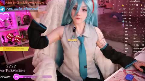 Snapshot of yourcutewaifu chatting on March 2, 8:18 pm Lina Fansly online show from March 2, 8:18 pm