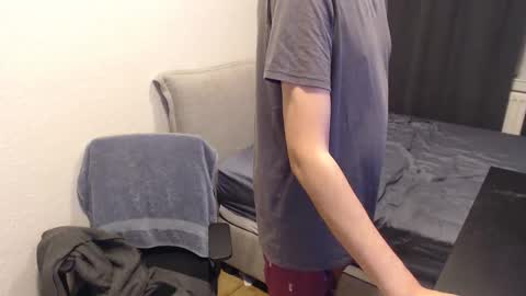 hornyedging online show from March 17, 11:30 pm