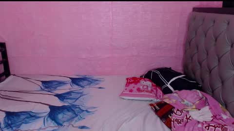 Snapshot of yourdreamisabell chatting on February 25, 9:13 pm yourdreamisabell online show from February 25, 9:13 pm