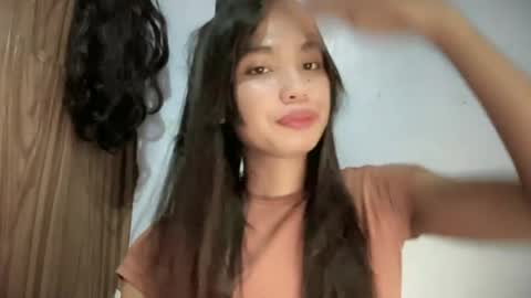yourehot_sedny online show from June 15, 1:24 pm