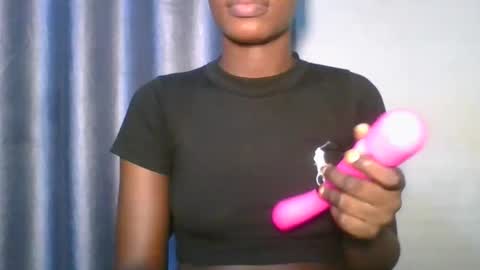 favcamgirl online show from January 17, 6:22 pm