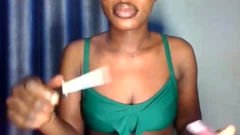 favcamgirl online show from January 18, 6:28 am