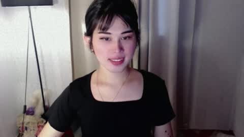 Snapshot of yourfavorateella chatting on September 9, 8:14 am PrettyElla online show from September 9, 8:14 am