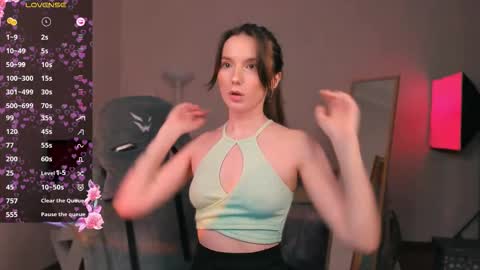 Chloe online show from March 1, 12:28 am