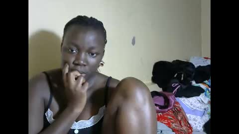 Snapshot of yourgoddess18 chatting on November 2, 10:12 pm yourgoddess18 online show from November 2, 10:12 pm