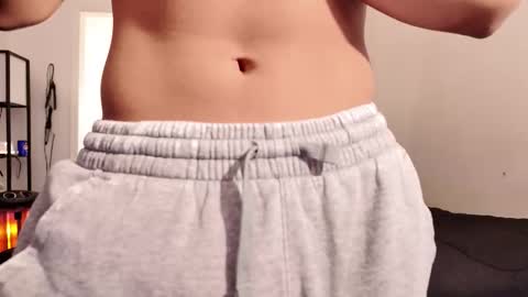 yourguuy21 online show from February 23, 6:49 pm