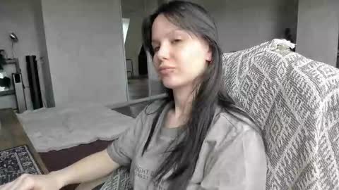 Aida online show from October 3, 7:49 am